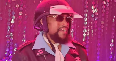 Vocalista do Village People, Victor Willis morre aos 74 anos