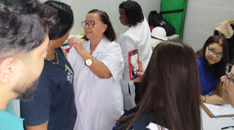 Empresas estabelecidas em Rio das Ostras recebem equipe de vacinação contra Influenza