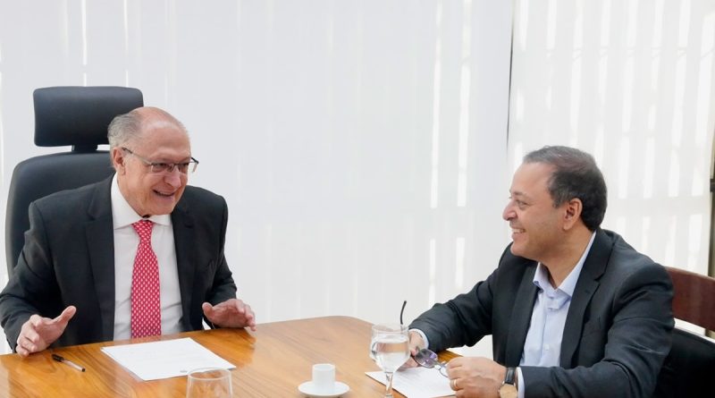 Prefeito Rodrigo Neves vai a Brasília tratar de pautas importantes para o desenvolvimento de Niterói