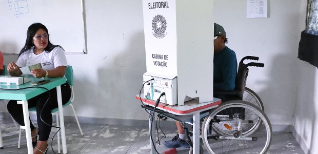 Seu Voto Importa: programa organiza transporte para eleitores com deficiência ou mobilidade reduzida