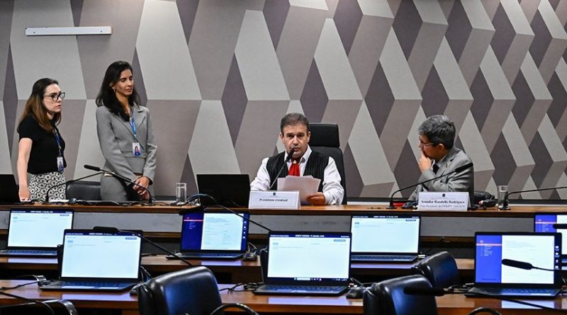 Após novo tarifaço dos EUA, medida provisória abre linha de crédito extra