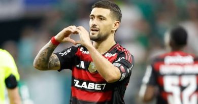 Arrascaeta se reapresenta no Flamengo para a sequência da temporada