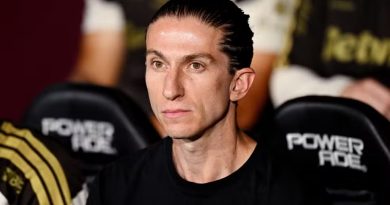 Monaco anuncia Filipe Luís, ex-Flamengo, como novo treinador