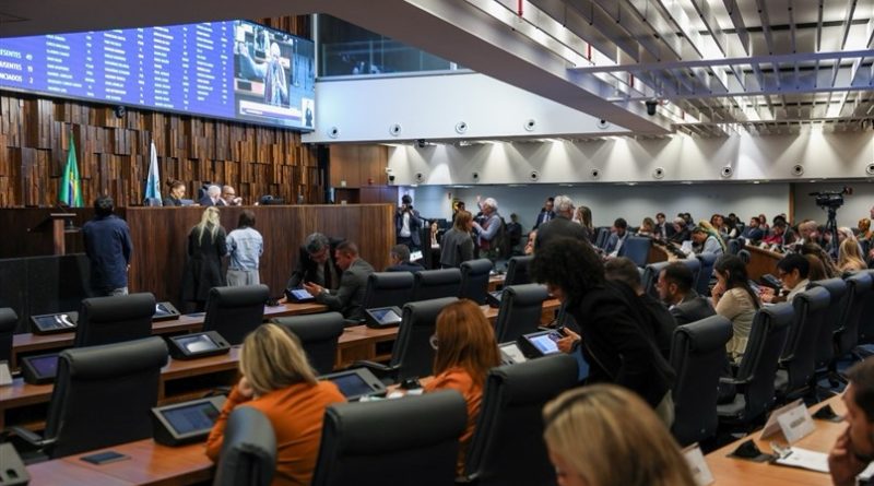 ALERJ promulga novas leis após derrubada de vetos do poder executivo