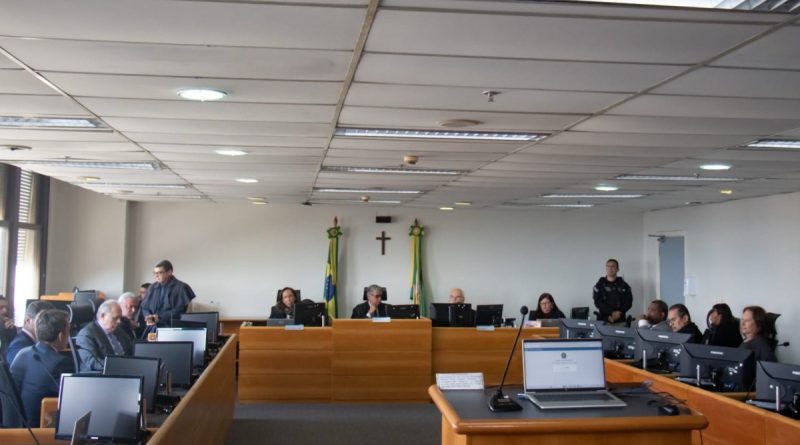 Greve de ônibus: reunião no TRT termina sem acordo