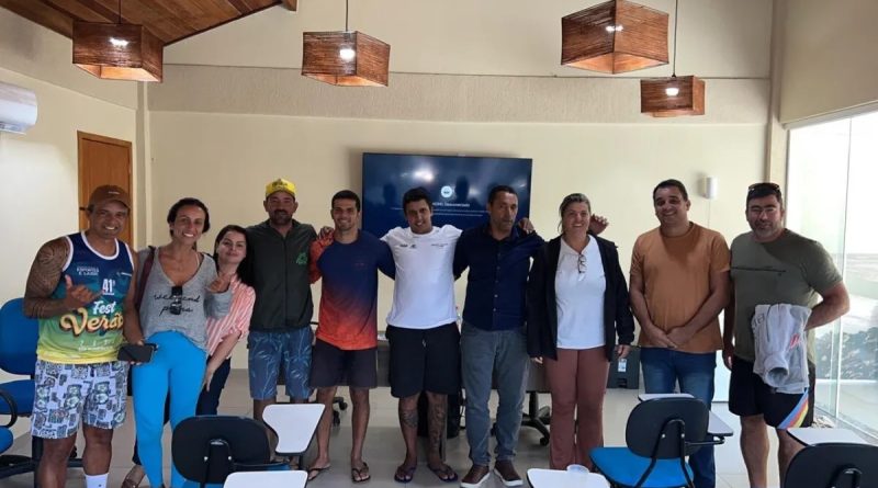 Secretaria de Pesca e Esportes Náuticos promove reunião para fortalecer o esporte náutico em Búzios