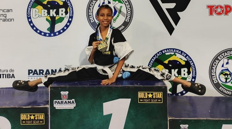 Talento meritiense conquista dois ouros no Campeonato Brasileiro de Kickboxing