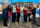 Alunos de Harvard fazem imersão cultural no barracão da Vila Isabel