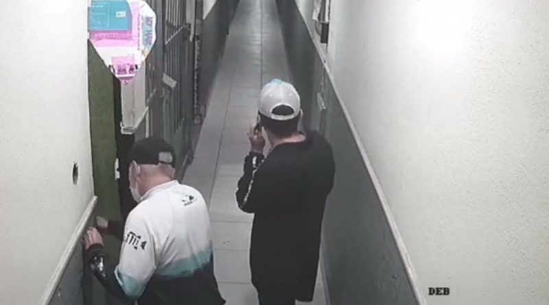 Polícia investiga furto de R$ 70 mil em perucas na Zona Norte