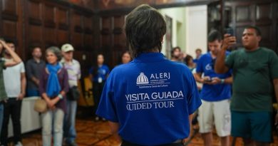 Palácio Tiradentes está de portas abertas com visita guiada sobre a história do parlamento