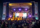 Festival Sesc de Inverno reúne 13 mil pessoas na Praça Tia Uia, em Búzios