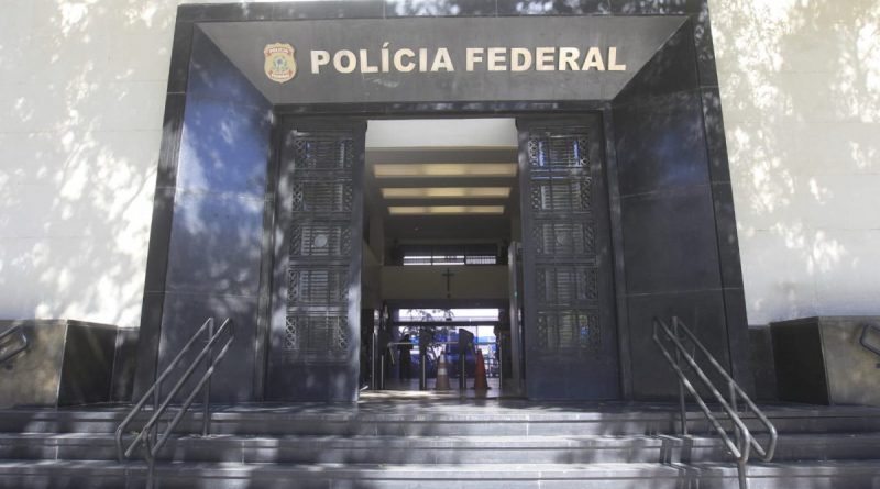 Grupo suspeito de desviar R$ 45 milhões é alvo de ação da PF