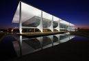 Em reunião no Palácio do Planalto, Stellantis informa investimento de R$ 30 bilhões no Brasil, entre 2025 e 2030, e ampliação de empregos&nbsp;