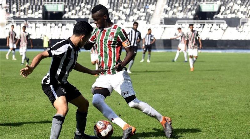 ALERJ debate proibição de partidas esportivas antes das 17h durante o verão no Rio