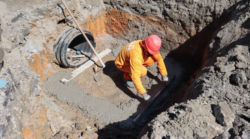 São Gonçalo: Obras de drenagem no complexo do Salgueiro seguem a todo vapor