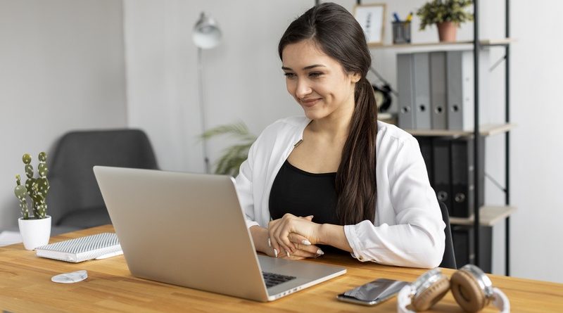 Vida digital aumenta os riscos para a Doença do Olho Seco