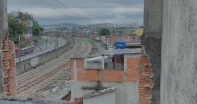 Explosivo é encontrado perto da estação de trem de Parada de Lucas