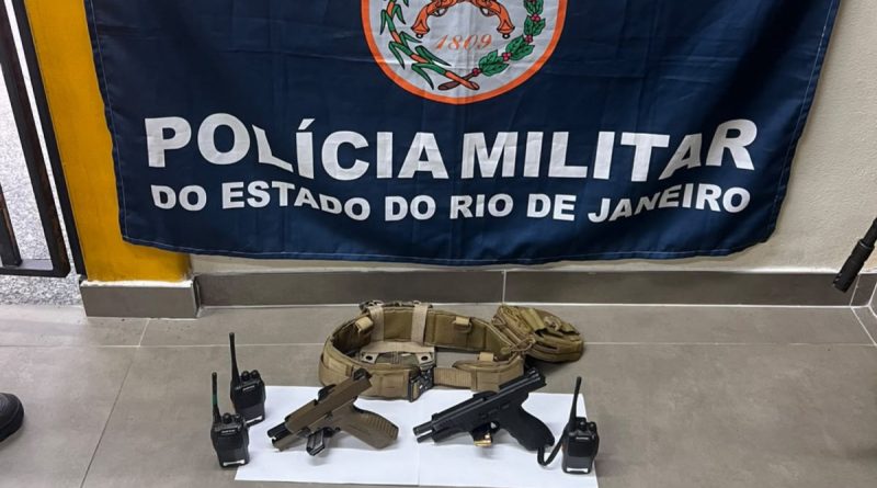 Homem morre e outros cinco são presos durante operação policial em Niterói