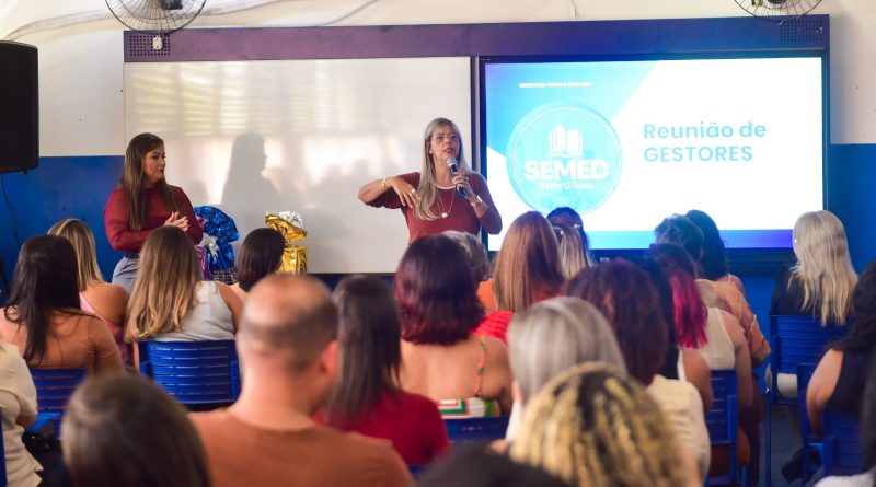 Belford Roxo: Secretaria de Educação realiza Reunião de Gestores de Creches e Escolas Municipais no Ciep Casemiro Meirelles