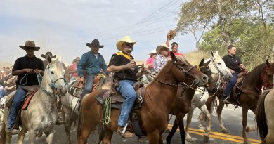 Macaé: Cavalgada reúne moradores e visitantes na Festa Alternativa de Córrego do Ouro
