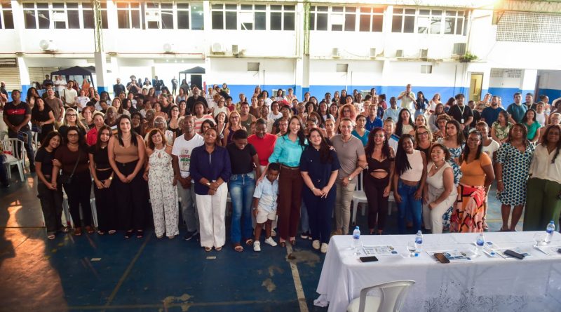 Secretaria de Assistência Social e Cidadania realiza formatura  de 485 alunos dos Cursos de Qualificação Profissional dos CRAS