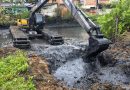 Prefeitura de Angra inicia desassoreamento do Rio Morto, na Vila Nova