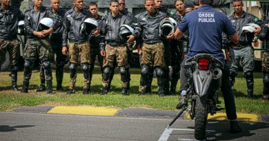 Ordem Pública de Volta Redonda capacita militares do Exército em curso de batedor