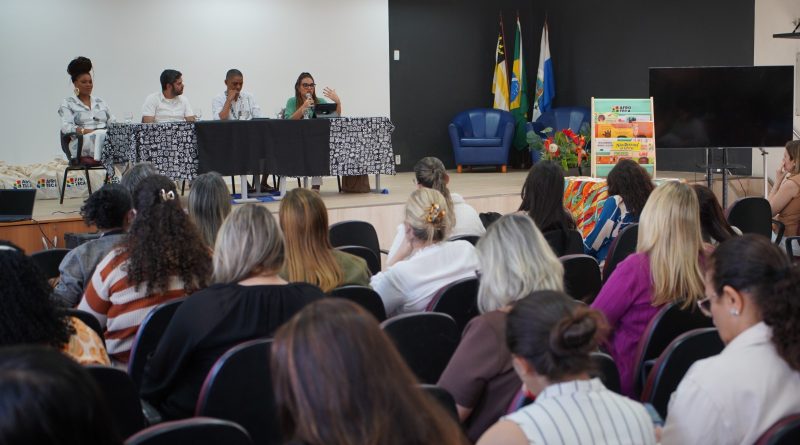 Secretaria de Educação de Volta Redonda promove formação sobre combate ao racismo religioso para profissionais da rede