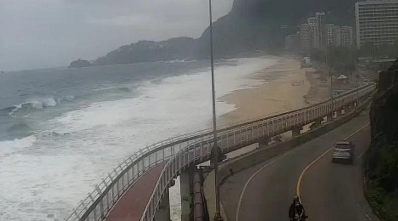 Ventania ainda atinge Sul e Sudeste neste sábado, com rajadas de até 90 km/h; frente fria traz chuva e mar fica agitado