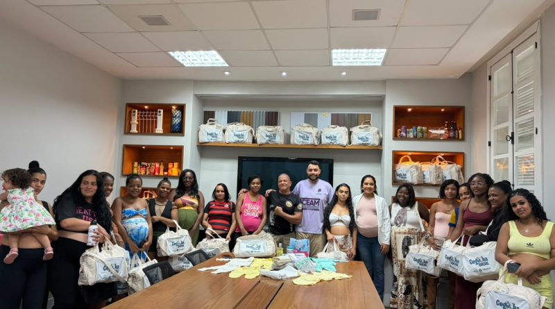Prefeitura de Três Rios entrega mais de 50 kits maternidade pelo programa Cegonha Social