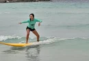 Mulheres de Búzios participam de vivências de surf e fortalecimento feminino no projeto Águas de Gaia Brasil