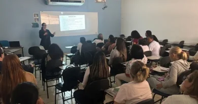 Auxiliares de Saúde Bucal participam de capacitação sobre técnicas de esterilização, em Cabo Frio