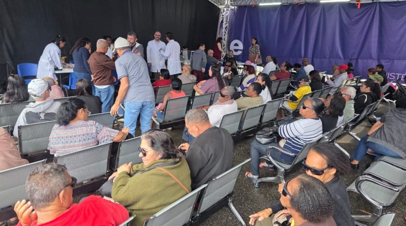 Japeri: Carreta oftalmológica realiza mais de 1.600 cirurgias e passa de  3,5 mil atendimentos
