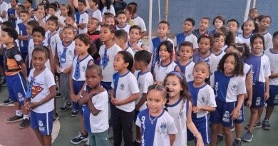 Belford Roxo: Escola municipal Alejandro Fernández Nuñez&nbsp;promove solenidade em homenagem ao Dia dos Pais