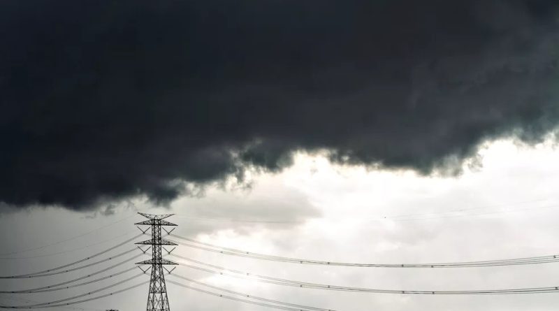 Ciclone deve se formar nesta quinta e levar ventos acima de 100 km/h ao Sul e Sudeste; RS tem risco de tornado