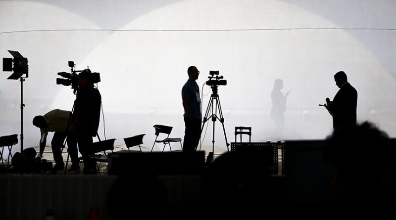 Lives entram nas regras de campanha das Eleições 2026