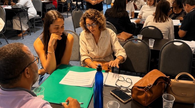 Prefeitura de Três Rios promove formação para profissionais da Educação durante o recesso escolar