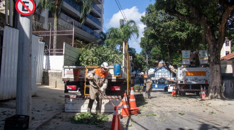 Cerca de 14 mil clientes seguem sem energia elétrica após ventania no Rio