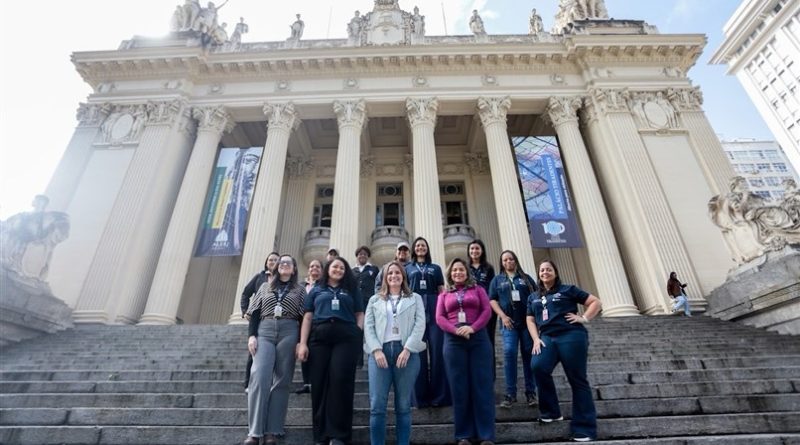 Mulheres são maioria em funções na sede histórica da ALERJ