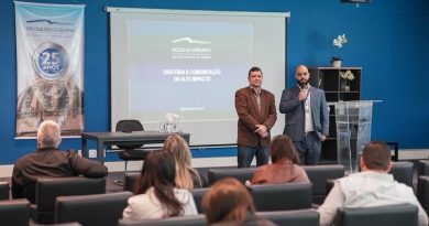 Palestra na ELERJ capacita servidores em técnicas de oratória e comunicação