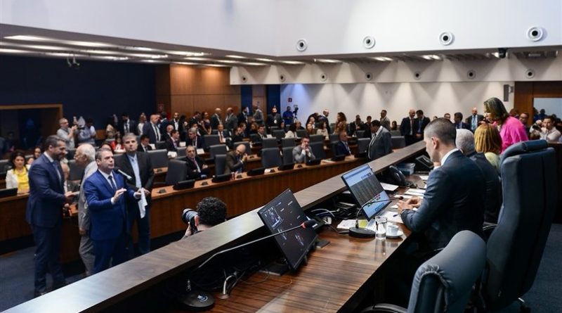 Projeto aprovado pela ALERJ cria programa de aferição gratuita da pressão arterial em estabelecimentos comerciais