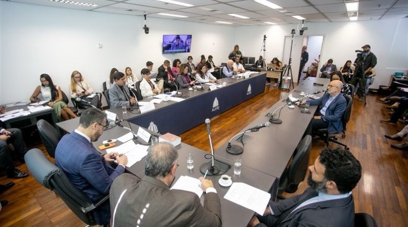 CCI da ALERJ aprova projeto que amplia proibição de patrocínios ligados a conteúdo adulto em eventos esportivos