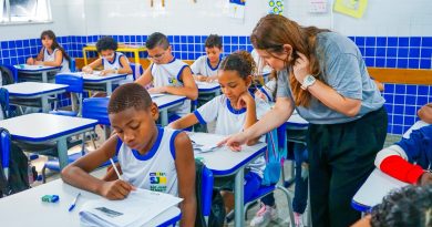 Educação de Meriti alcança melhor Ideb da história e lidera entre as maiores redes da Baixada