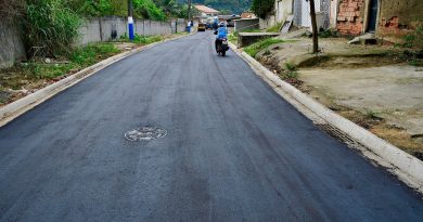 Prefeitura de Belford Roxo asfalta&nbsp;e revitaliza ruas do bairro Shangrilá