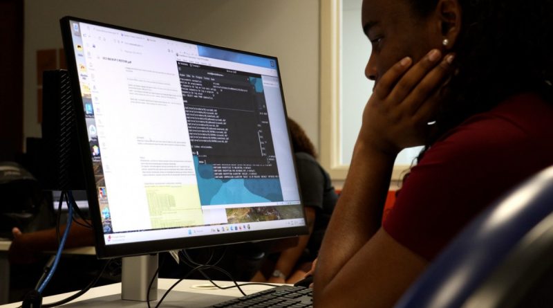 Senac RJ abre 500 vagas gratuitas em curso de Marketing Digital com IA