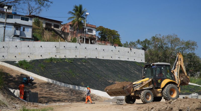 São Gonçalo: Obras de contenção de encosta no Lindo Parque entra na reta final