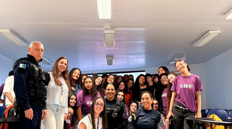 Patrulha Maria da Penha amplia ações de conscientização durante o Agosto Lilás em São Pedro da Aldeia