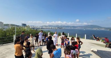MACquinho oferece aulas gratuitas de capoeira para crianças, jovens e adultos