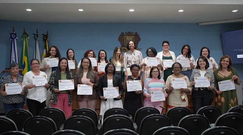 Conselho Municipal dos Direitos da Mulher de Volta Redonda toma posse para mais 3 anos