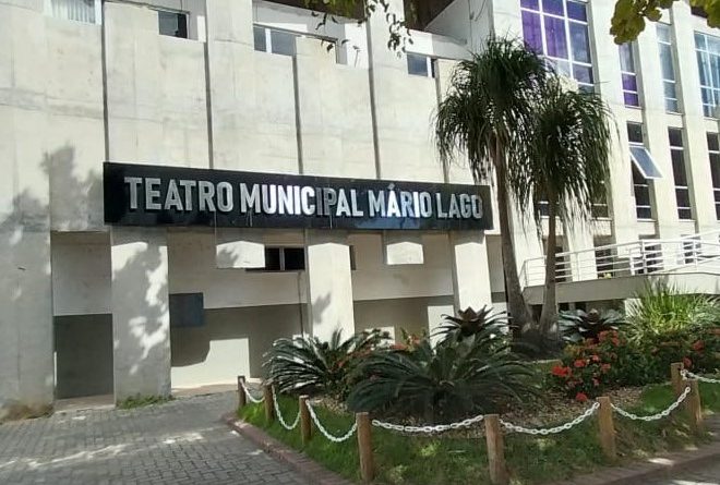Teatro Mário Lago terá&nbsp; a comédia “Fim?”&nbsp;no próximo domingo&nbsp;em Saquarema